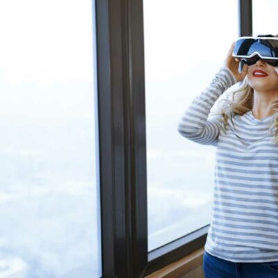 Apple Vision Pro Headset – Key Features and Availability